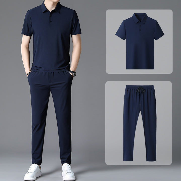 Herren Sportliches Ensemble aus atmungsaktiver Poloshirt und Jogginghose Echoarchiv