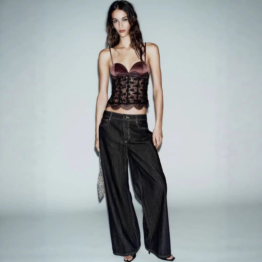Damen Spitzen-Crop-Top mit herzförmigem Ausschnitt und eleganter Bundkante Echo Archiv