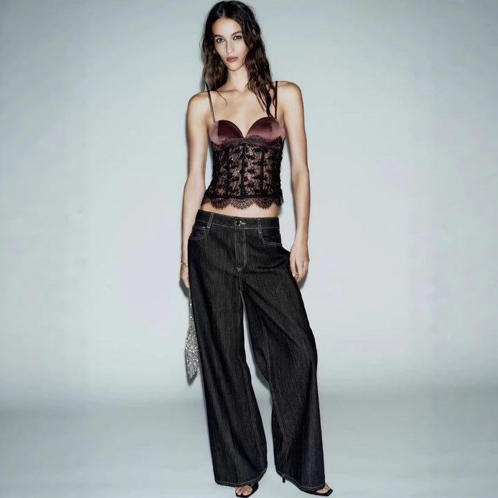 Damen Spitzen-Crop-Top mit herzförmigem Ausschnitt und eleganter Bundkante Echo Archiv