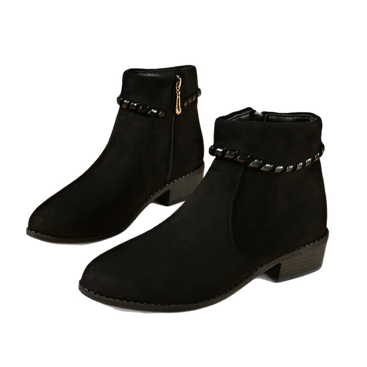 Damen Modische Ankle Boots mit seitlichem Reißverschluss und Ketten-Detail – Varelle