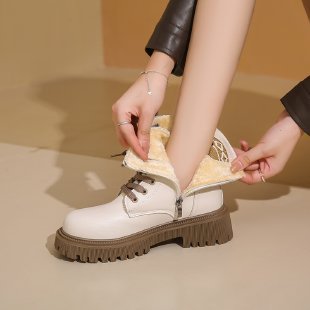 Damen Gefütterte Chunky-Lug-Ankleboots mit Schnürung und profilierter Gummisohle Echo Archiv