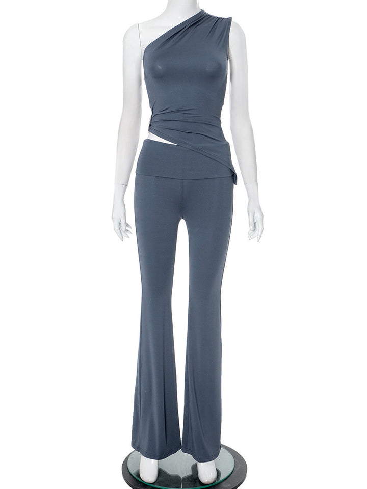 Damen Einteiler mit asymmetrischem Schnitt und figurbetonter Silhouette Echo Archiv
