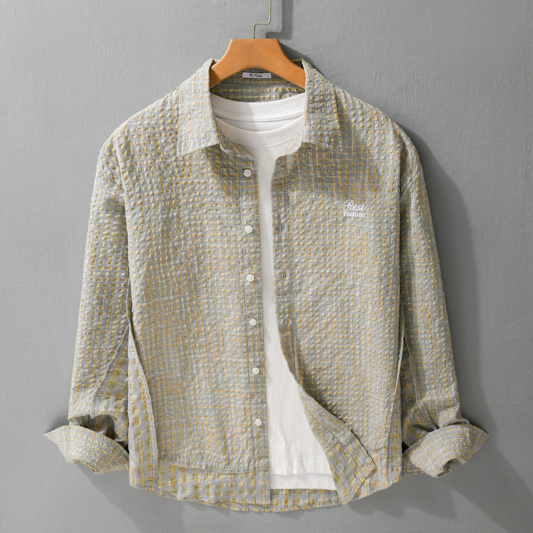 Damen Relaxed-Fit Crinkle-Hemdjacke mit feiner Gingham‑Webstruktur und dezenter Bruststickerei Echoarchiv