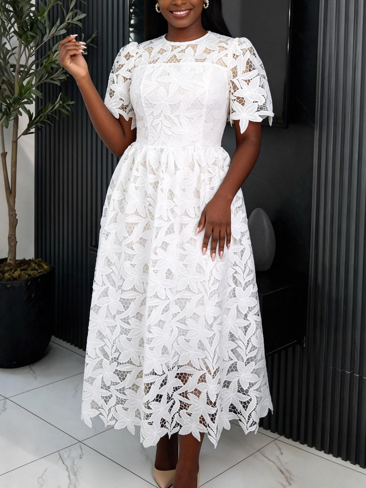 Damen Spitzen-Maxikleid mit floralem Design Echo Archiv