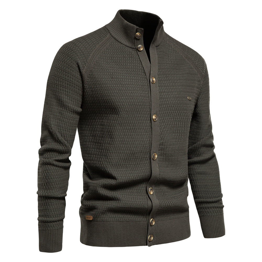 Herren Strickjacke mit modernem Zipper und stilvollen Knopfdetails Echoarchiv