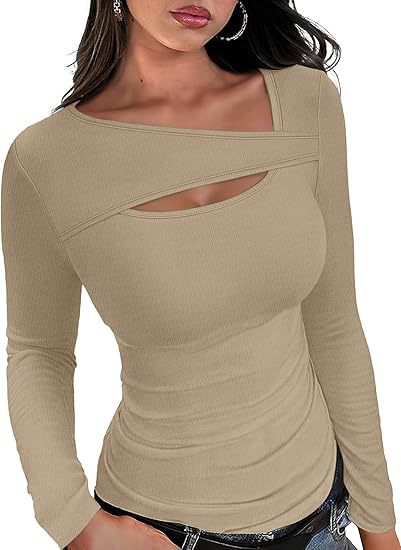 Damen Geripptes Langarmshirt mit asymmetrischem Carmenausschnitt und Brust-Cut-Out Echo Archiv