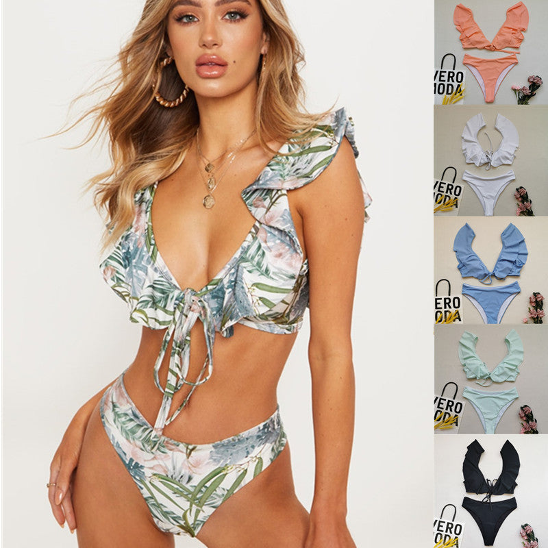 Damen Bikiniset mit Rüschen und Pflanzenmuster Echo Archiv