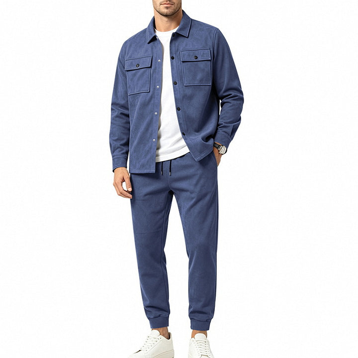 Herren Modernes Overshirt- und Jogginghosen-Set aus Mikrofleece mit Brustklappen Echoarchiv