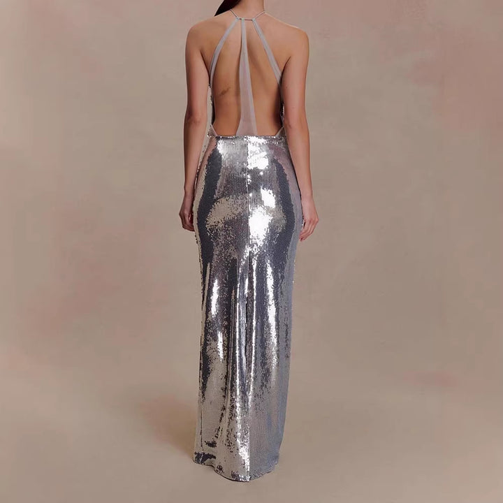 Damen Glamouröses Abendkleid mit funkelnden Pailletten Echo Archiv
