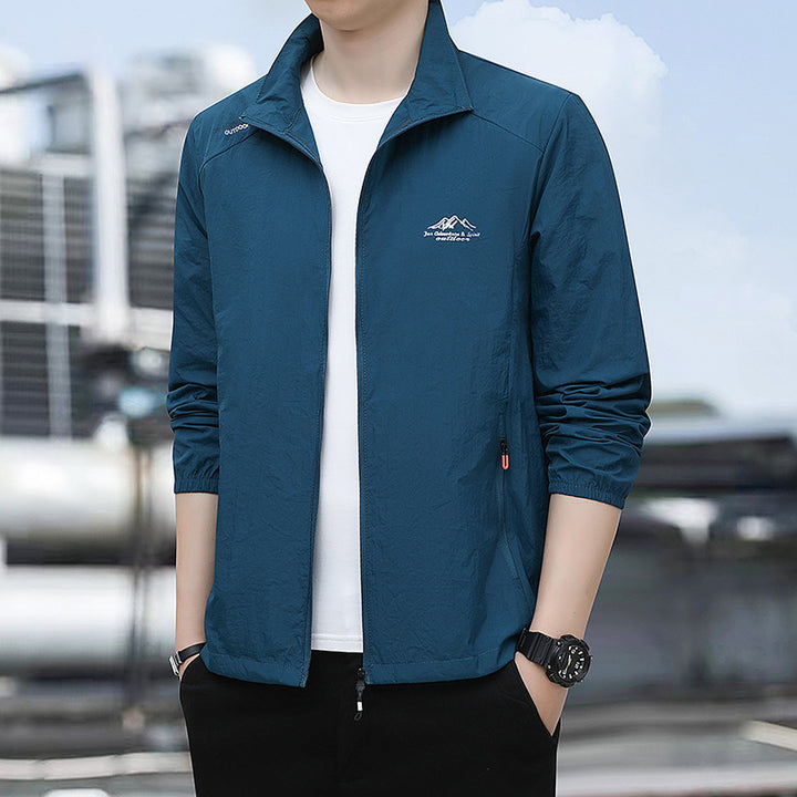 Herren Leichte Outdoorjacke mit verstellbarem Kragen Echo Archiv