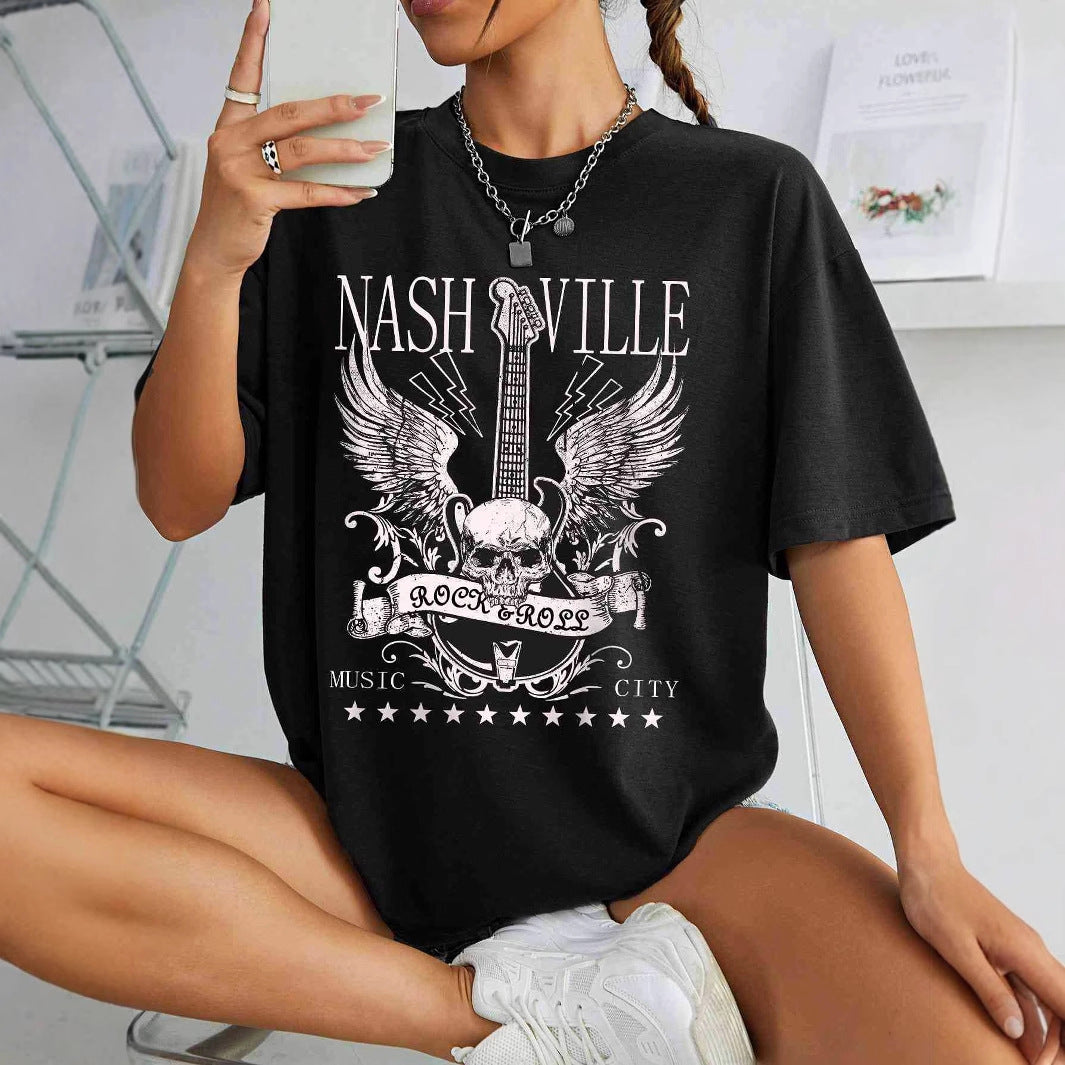 Damen T-Shirt mit kreativem Schriftzug im modernen Graffiti-Stil Echo Archiv