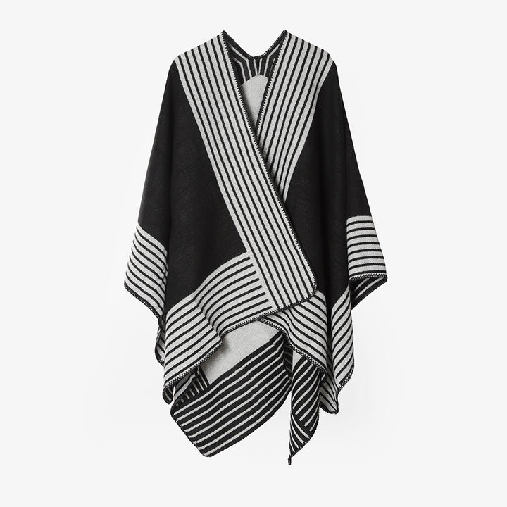 Damen Strickponcho aus Wollmix mit gestreiftem Jacquard und asymmetrischem Zipfelsaum – Avérine