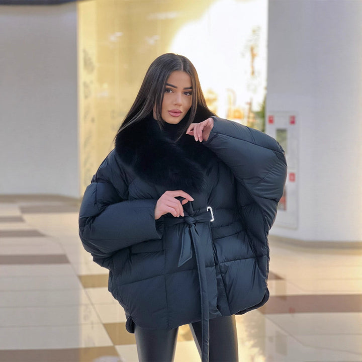 Damen Oversize Steppjacke mit Taillengürtel und Kunstfellkragen Echo Archiv