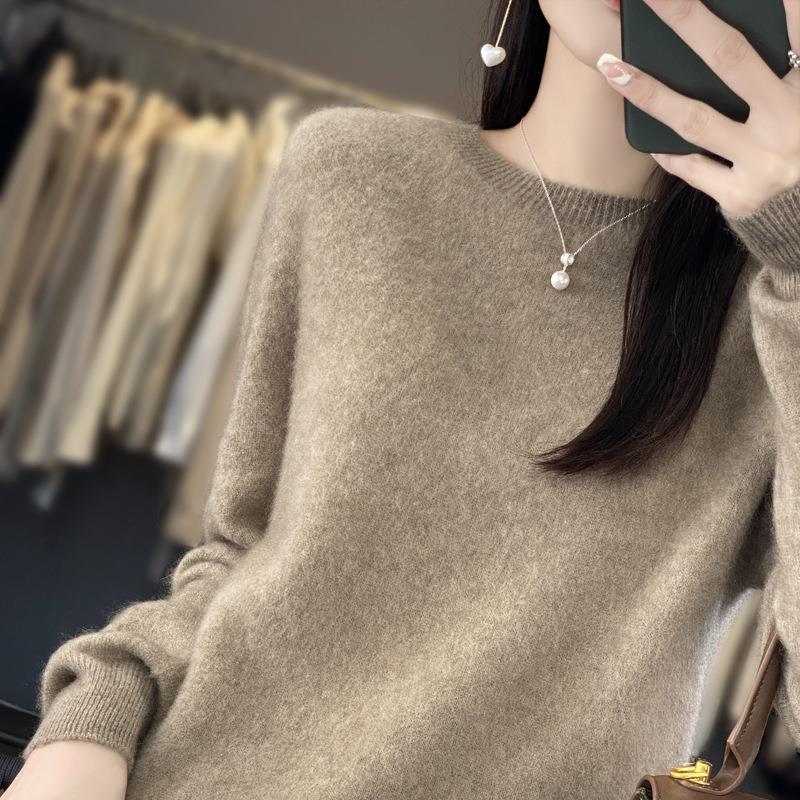 Damen Lockerer Feinstrick-Pullover mit Rundhalsausschnitt und flauschiger Angora-Optik Echoarchiv