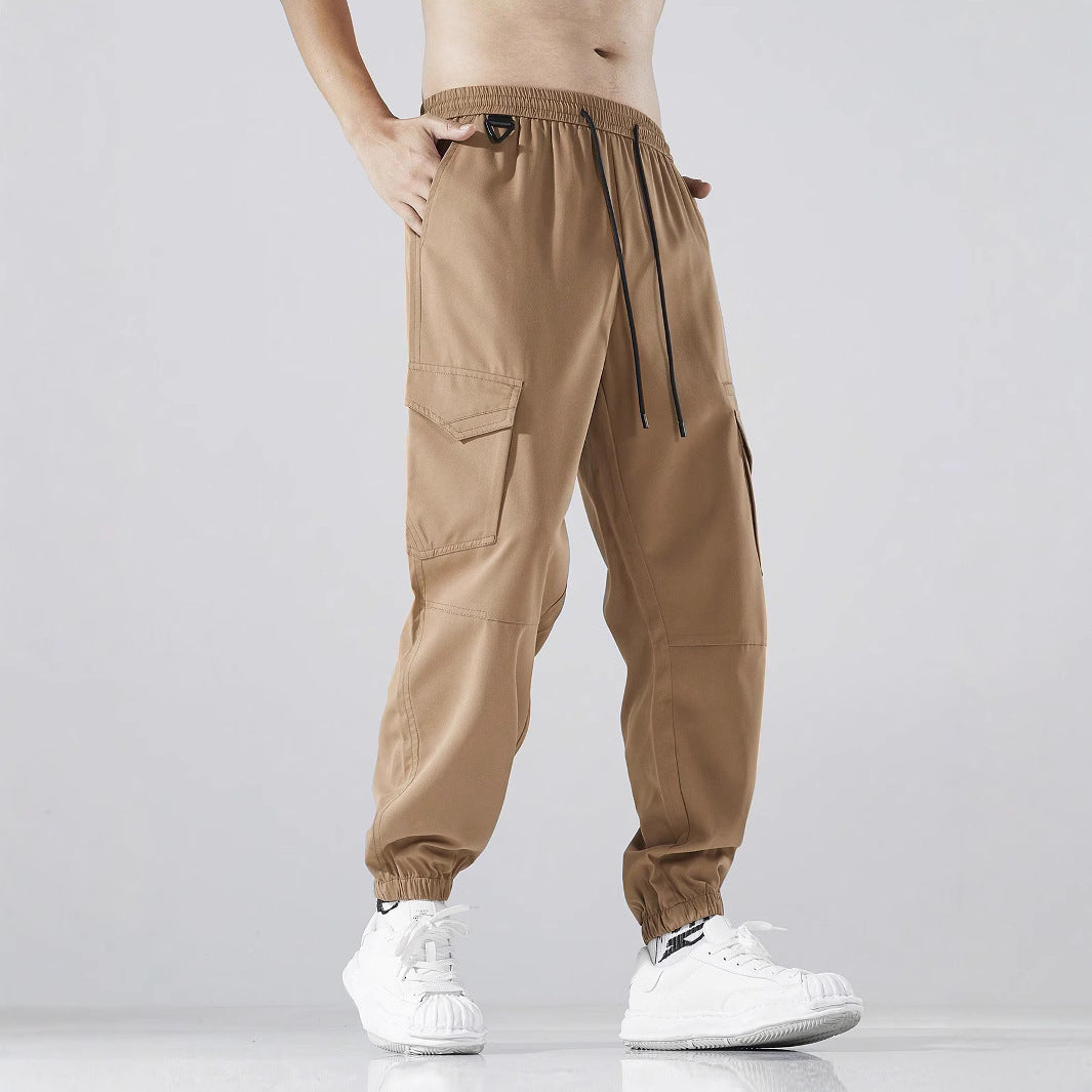 Herren modische Cargo-Hose mit praktischen Taschen Echoarchiv