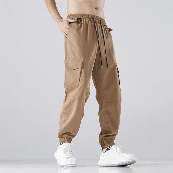 Herren modische Cargo-Hose mit praktischen Taschen Echoarchiv