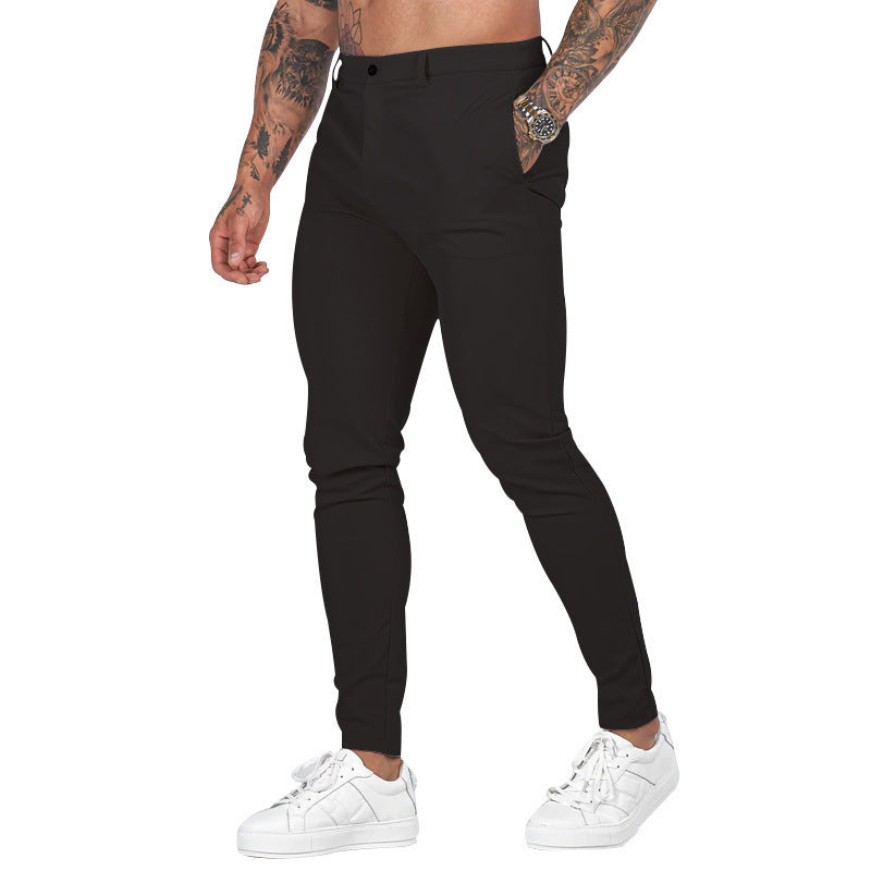 Herren nan Slim-Fit Stretch-Chino mit schmal zulaufendem Bein und dezenten Eingrifftaschen Echo Archiv