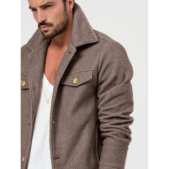 Herren modische Jeansjacke mit goldenen Knöpfen Echoarchiv