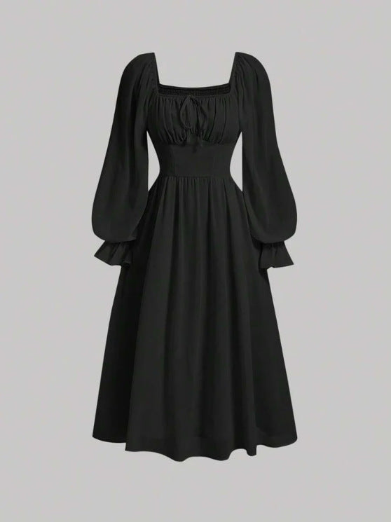 Damen Elegantes Midikleid mit Puffärmeln Echo Archiv