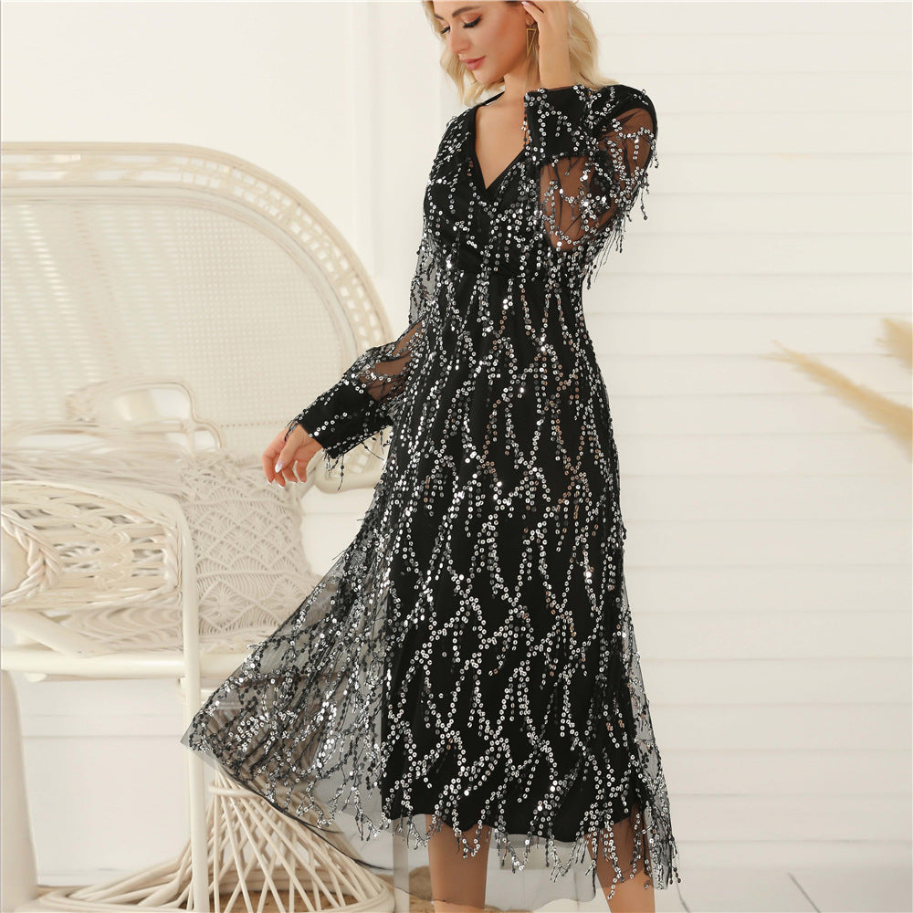 Damen Maxikleid mit Paillettenbesatz, V-Ausschnitt und transparenten dreiviertel-Ärmeln – Valéora