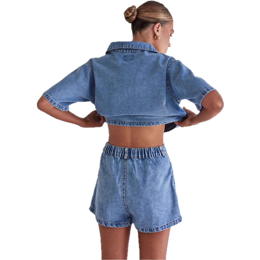 Damen Denim-Kurzjacke mit passendem Rock im lässigen Stil Echo Archiv