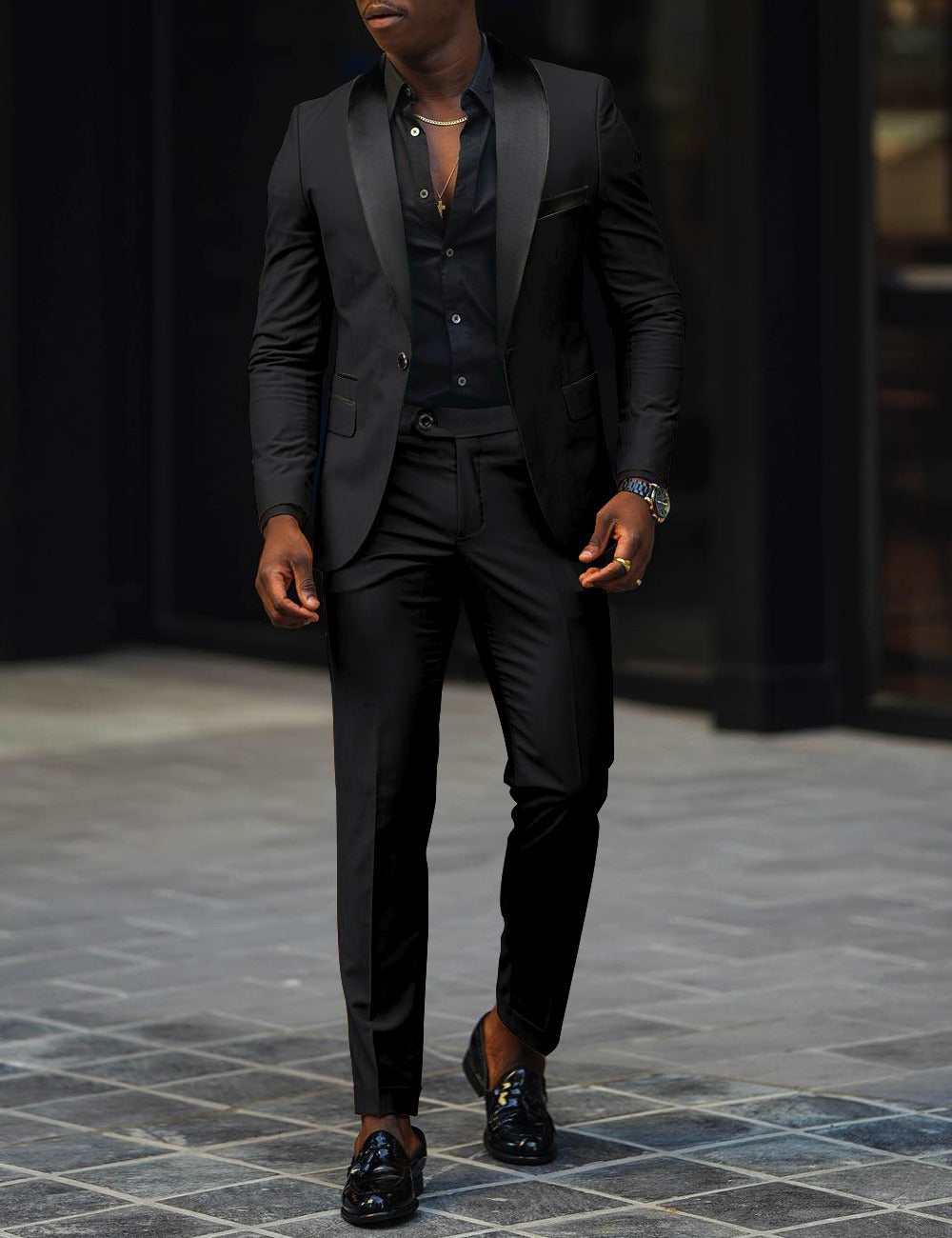 Herren nan schmal geschnittener Smokinganzug mit Satinrevers und Slim-Fit-Hose Echo Archiv