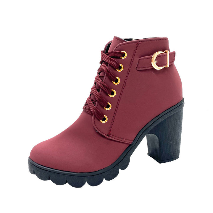 Damen nan elegante Schnür-Stiefelette mit mittlerem Blockabsatz, profilierter Gummilaufsohle und dekorativer Metallschnalle Echo Archiv