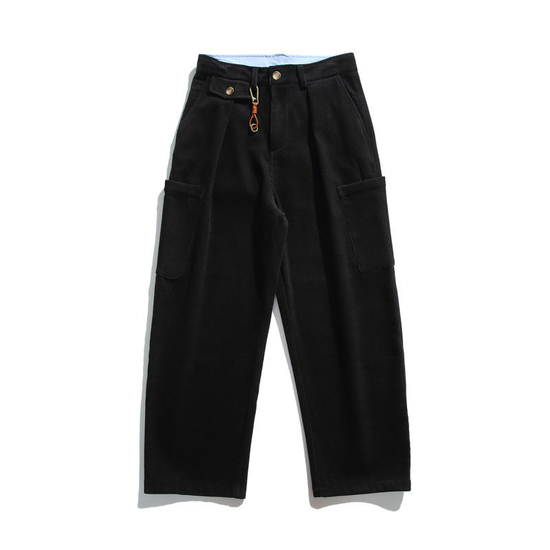 Herren Weite Cord‑Cargohose mit Bundfalten, aufgesetzten Beintaschen und Relaxed‑Fit Echo Archiv