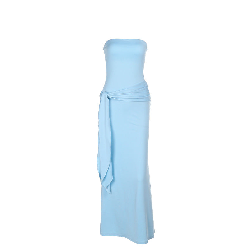 Damen elegantes Maxikleid mit schulterfreiem Design und drapierter Taille Echo Archiv