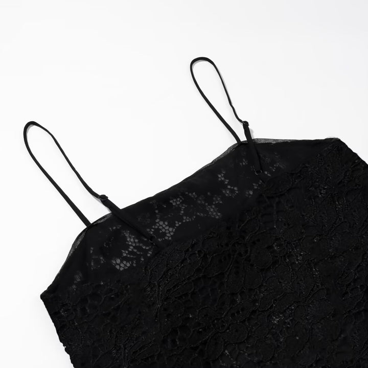 Damen-Spitzen-Camisole mit asymmetrischem Schnitt und dekorativen Trägern Echo Archiv