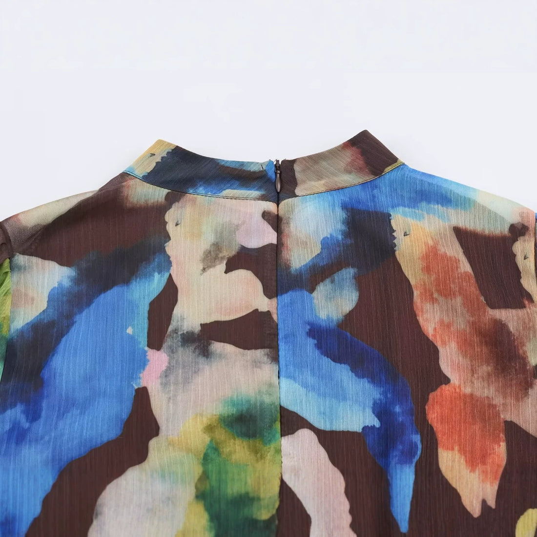 Damen Plissiertes Chiffon-Midikleid mit Aquarellprint, taillierter Silhouette und Ballonärmeln Echoarchiv