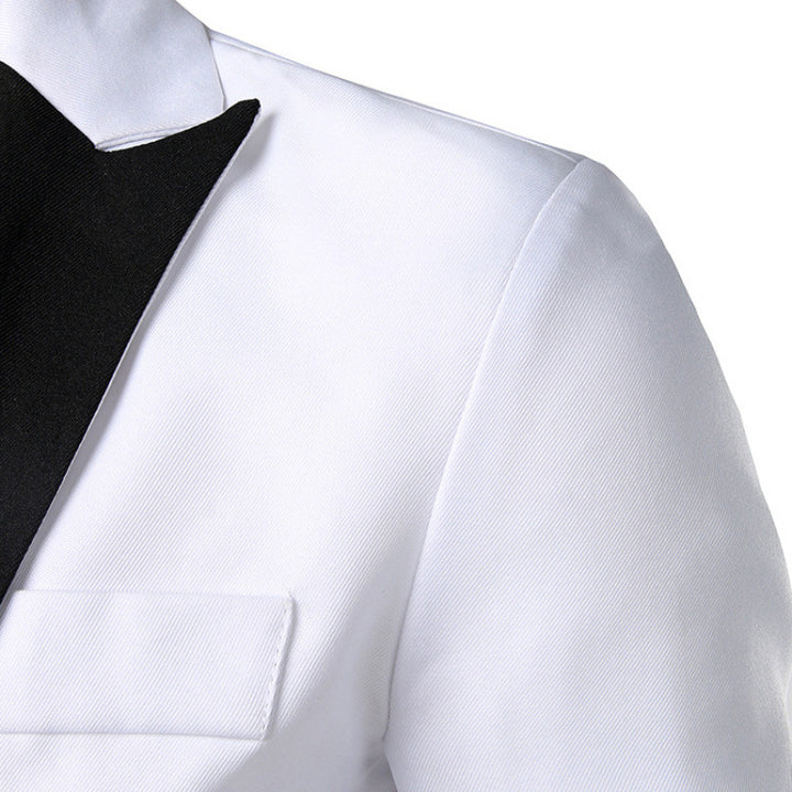 Herren Eleganter Smoking-Blazer mit satinierter Spitze Echoarchiv