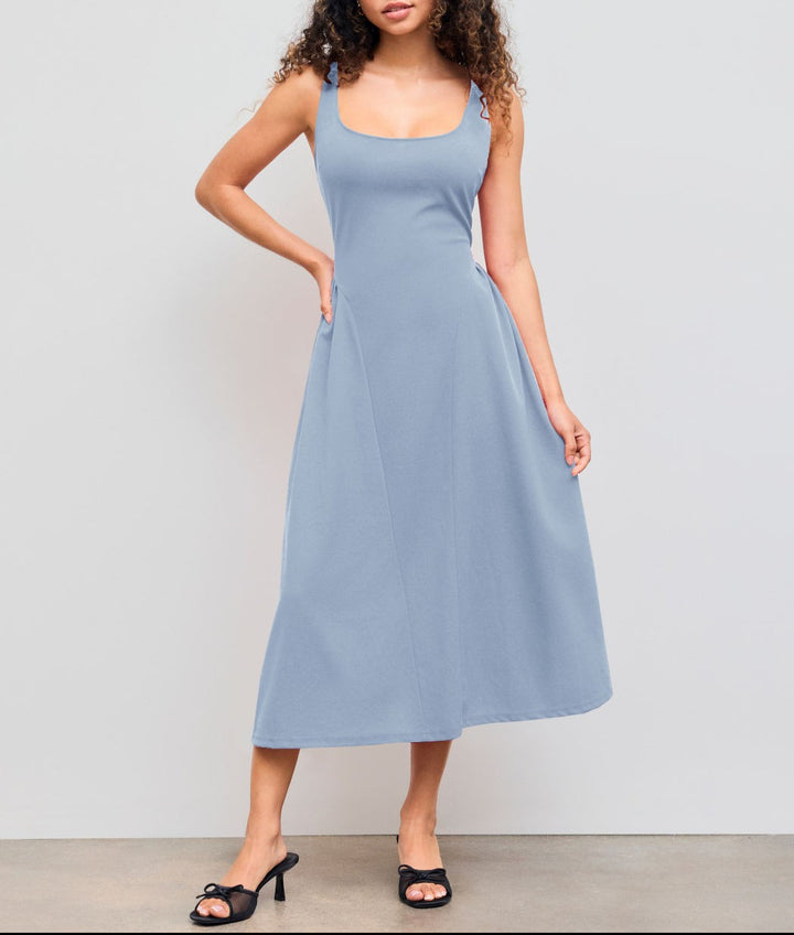 Damen Maxikleid mit schulterfreiem Design und figurfreundlichem Schnitt Echo Archiv