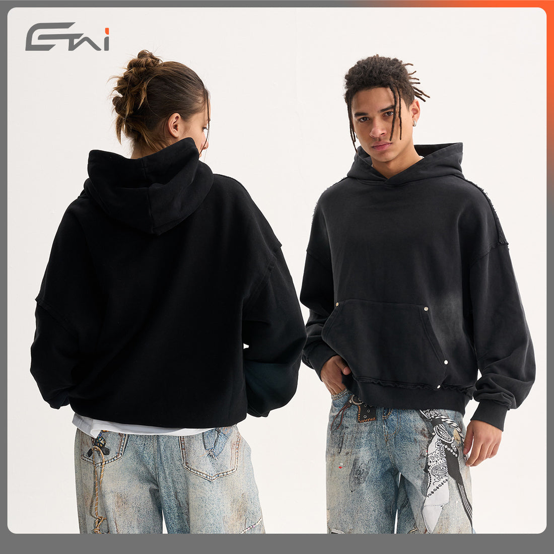Herren Boxy-Kapuzenpullover mit abgenutztem Saum, Nieten-Kängurutasche und verwaschenem Fleckeneffekt Echo Archiv