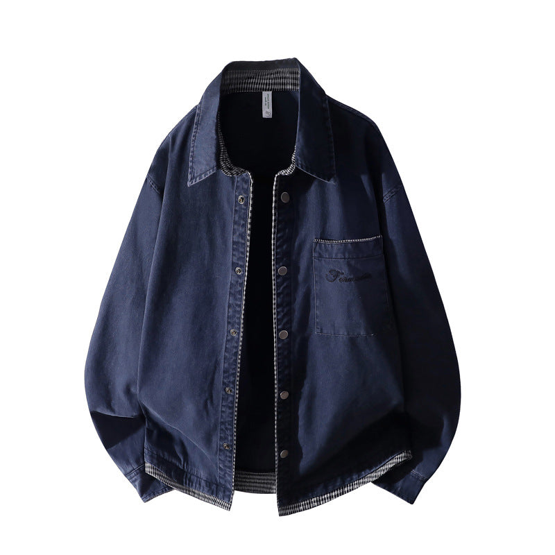 Unisex Oversize-Hemdjacke mit kontrastierter Karo-Innenverarbeitung & Brusttasche Echoarchiv