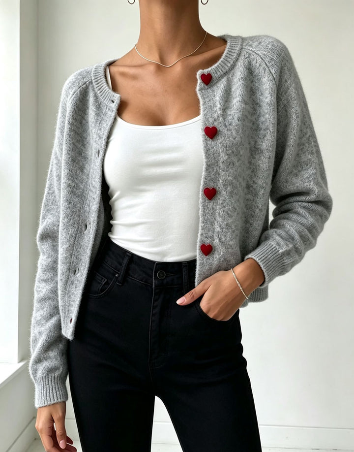 Damen Strickcardigan mit herzförmigen Zierknöpfen und weicher Mohair-Optik – Veloura