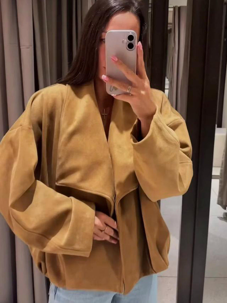 Damen Oversized Velours‑Wasserfalljacke mit kastiger Cropped‑Silhouette und verdeckter Verschlussleiste Echoarchiv