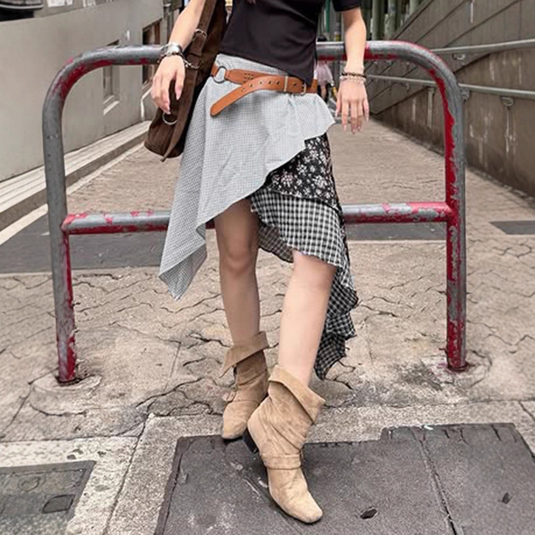 Damen asymmetrischer Rock mit floralen und karierten Mustern Echo Archiv