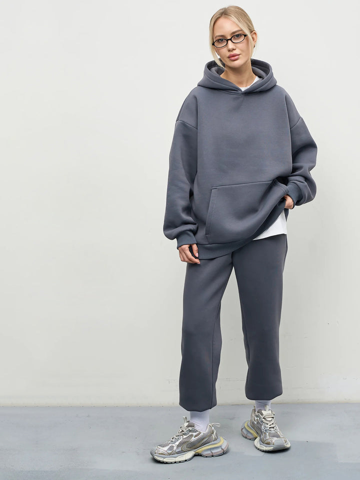 Damen lässiges Kapuzen-Sweatset aus schwerer Baumwollfleece mit Kängurutasche und gerader Jogginghose – Auréline