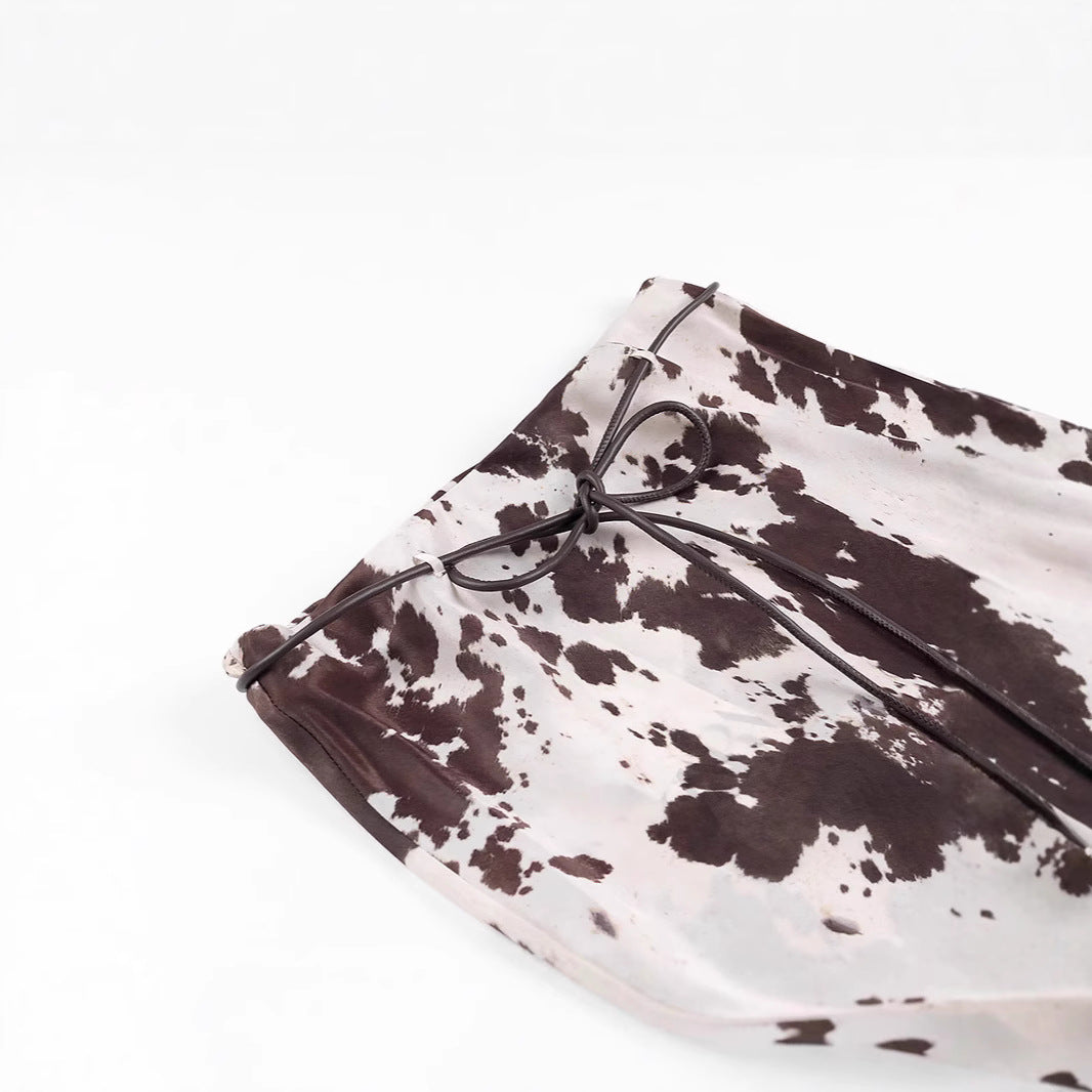 Damen Oversize-Hemdbluse mit Kuhflecken-Print, verdeckter Knopfleiste und weitem Schnitt Echo Archiv