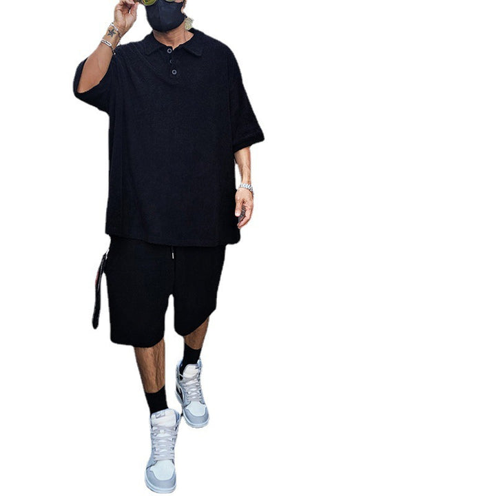 Herren Oversized Freizeitanzug mit Poloshirt und Shorts Echoarchiv
