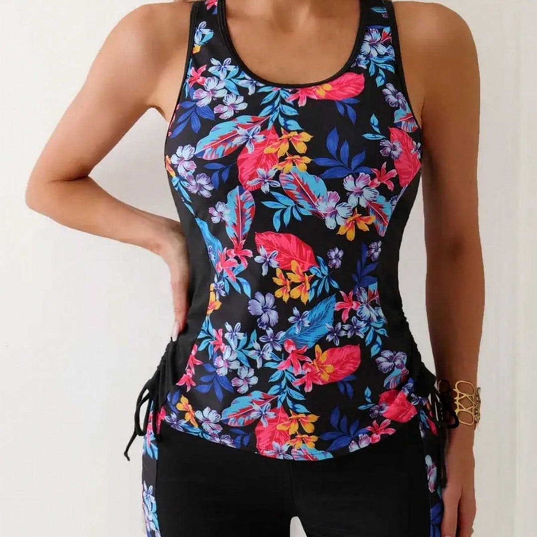 Damen Sportlicher Badeanzug mit elastischen Shorts Echo Archiv