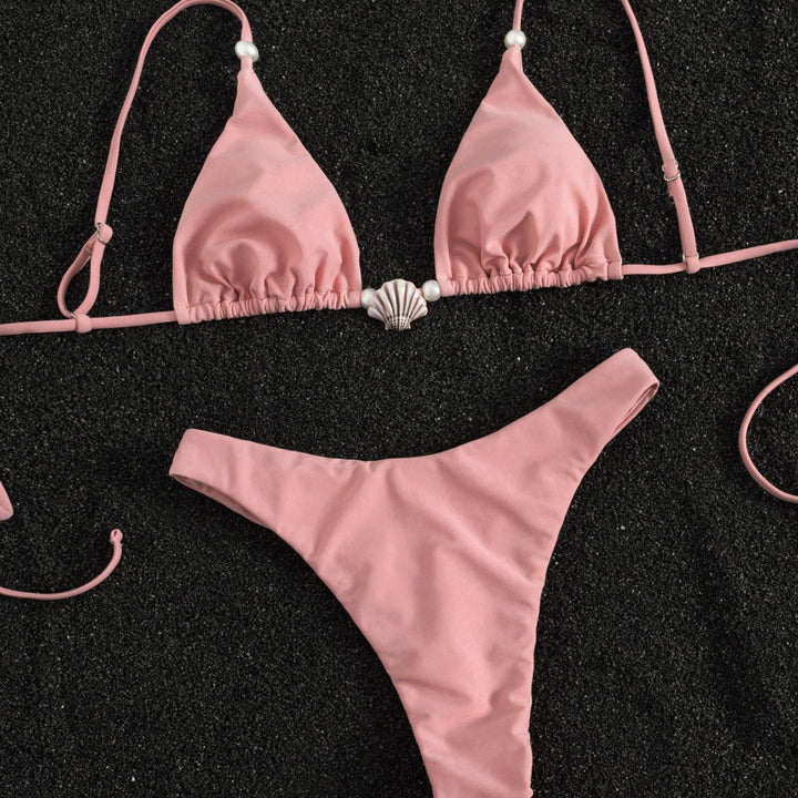 Damen Triangel-Bikini mit Muschel-Applikation und hohem Beinausschnitt Echo Archiv