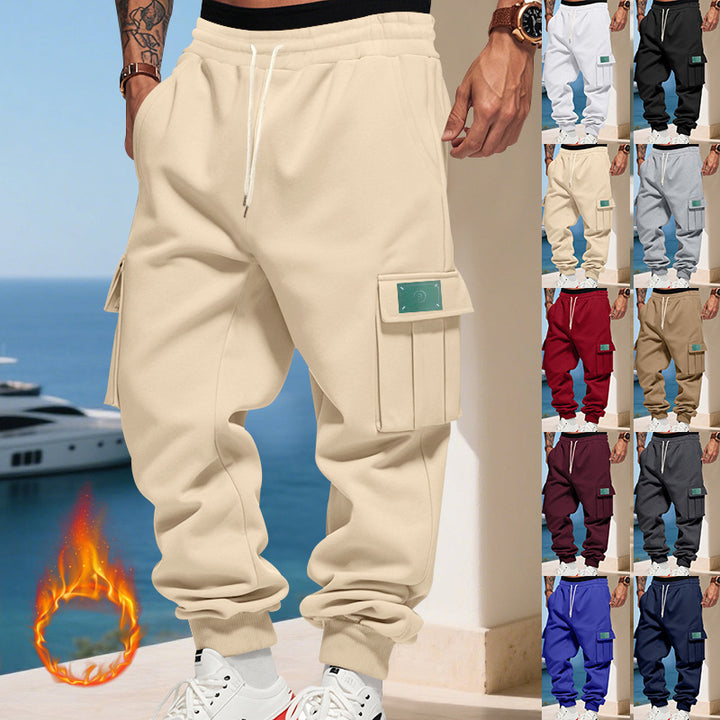 Herren Cargo-Jogginghose mit großzügigen Klappentaschen, elastischem Bund und gerippten Bündchen – Bravaro