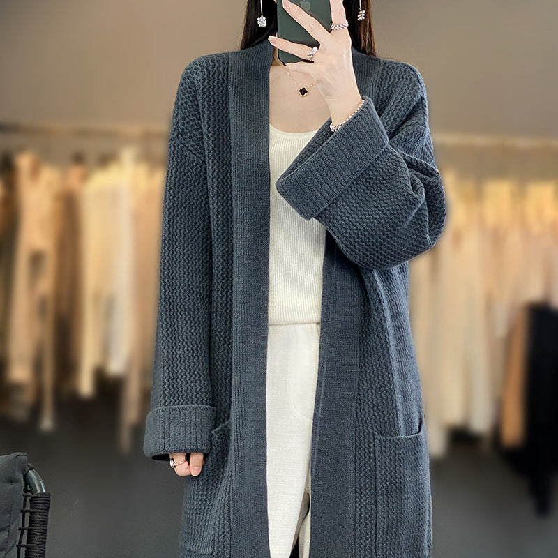 Damen Langer Oversize-Strickcardigan mit Strukturmuster und aufgesetzten Taschen Echoarchiv