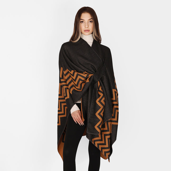 Damen Oversize Rechteck-Cape mit Jacquard-Zickzackmuster und Bindegürtel – Avérine
