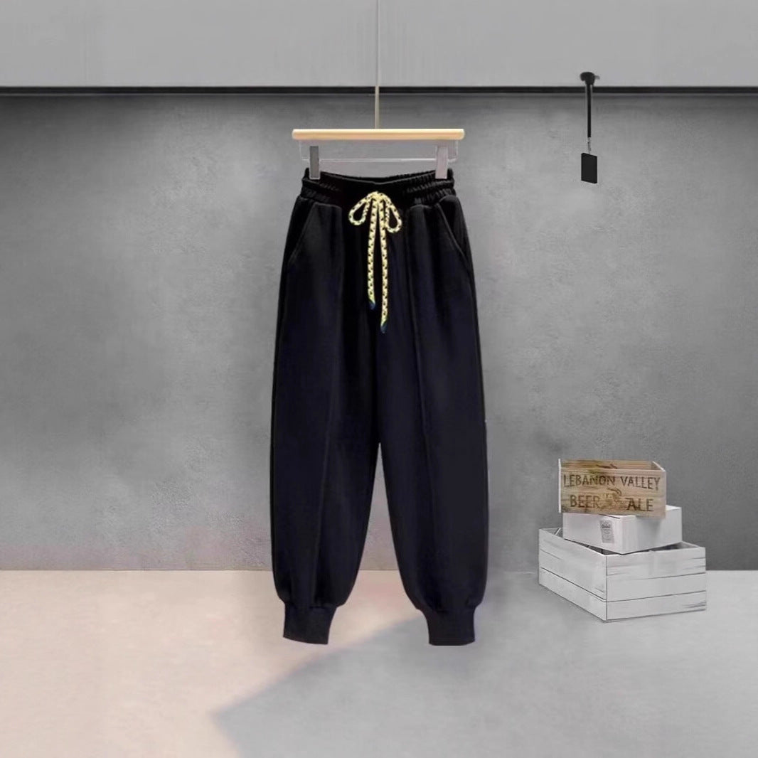 Damen Bequeme und stylische Jogginghose Echoarchiv