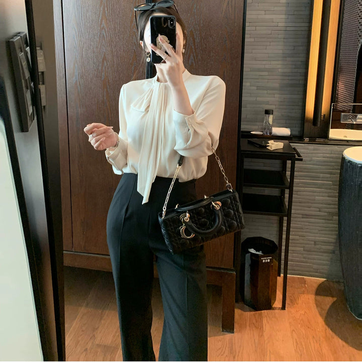 Damen Elegante und figurbetonte Bluse mit Schleifendetail Echoarchiv