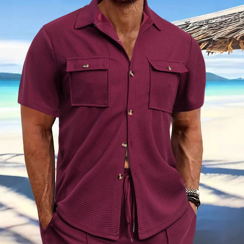 Herren Kurzarm-Hemd mit praktischen Brusttaschen und strukturiertem Design Echoarchiv