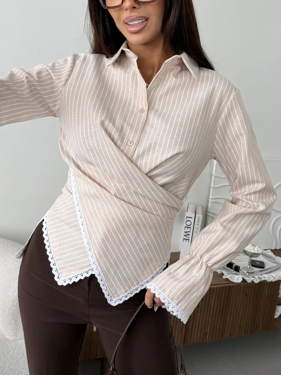 Damen nan taillierte Wickelbluse mit Spitzenrand und feinen Längsstreifen Echo Archiv